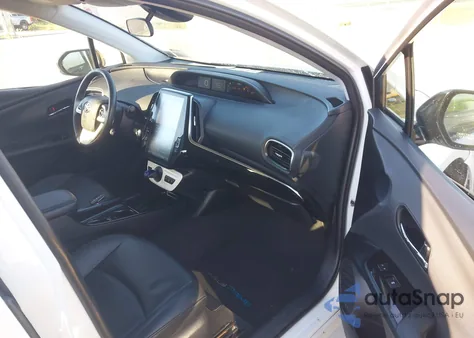 2017 Toyota Prius Prime Premium из США, поврежденный, VIN JTDKARFP9H3004024